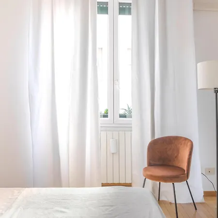 Casa Torchio A Pochi Passi Dal Duomo アパート ミラノ